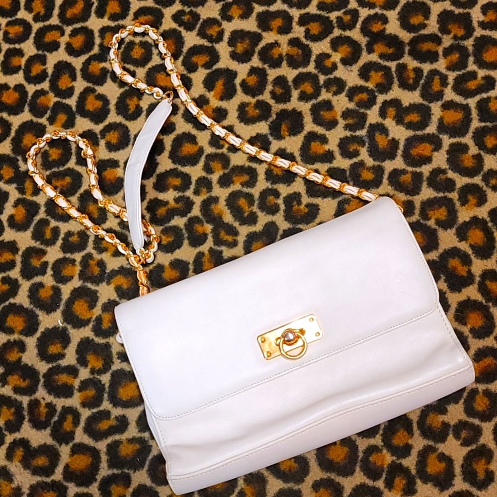lord and taylor leather chain bag